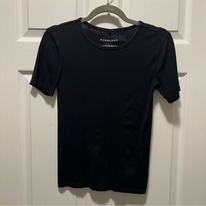 Everlane black crewneck rib knit tee, Size Small